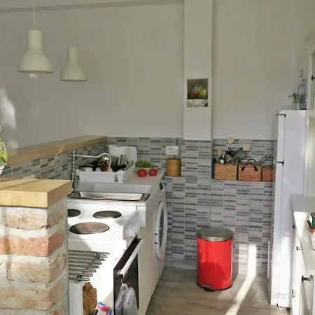 Art House Apartment *